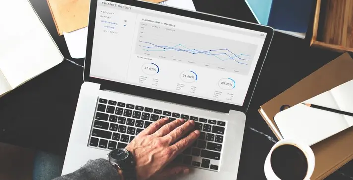 12 SEO KPIs to Track in 2026: Metrics, Formulas & Benchmarks